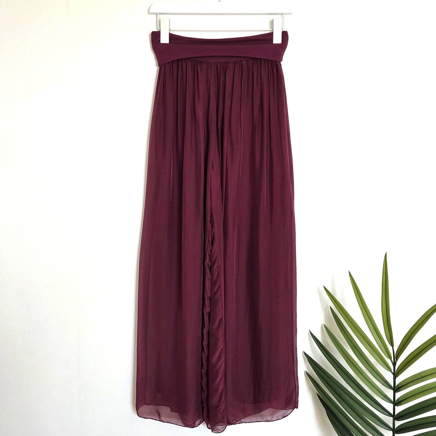 Straight leg silk blend pants with stretchy jersey waist band: Wine