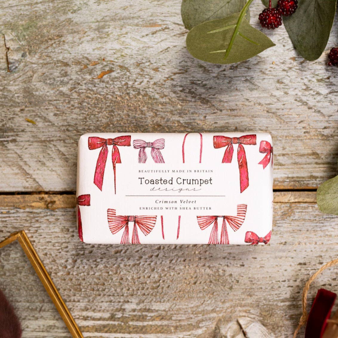Toasted Crumpet - Crimson Velvet Soap (Bows & Berries)