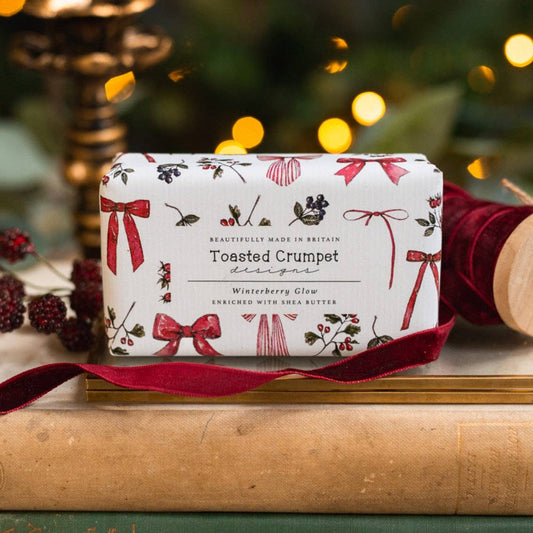 Toasted Crumpet - Winterberry Glow Soap (Bows & Berries)