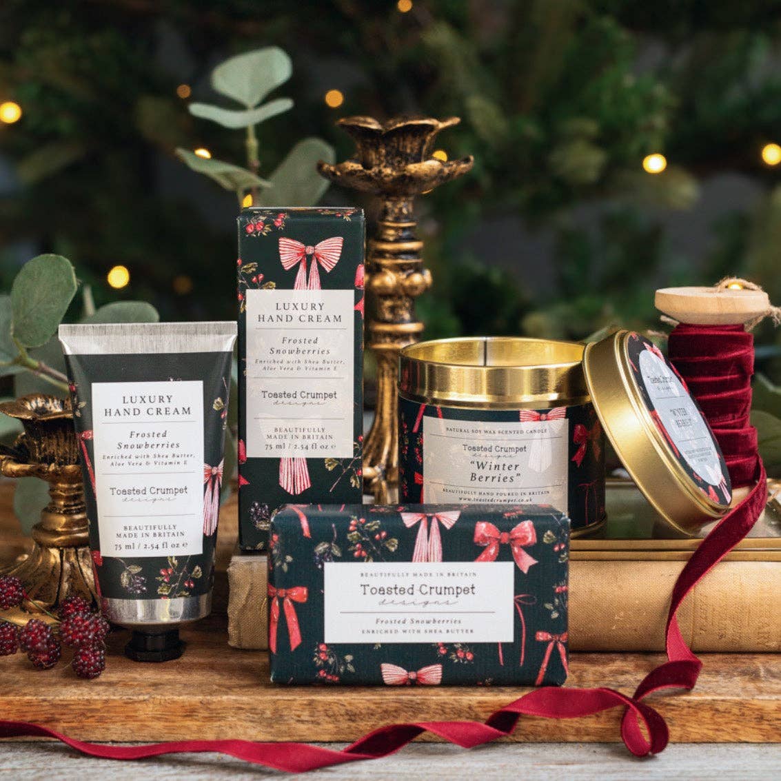 Toasted Crumpet - Frosted Snowberries Luxury Hand Cream (Bows & Berries)